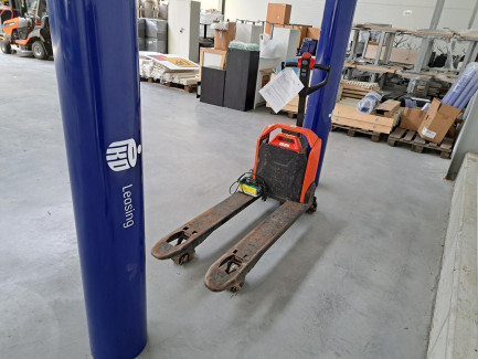 Zdjęcie przedmiotu: BT Tyro LHE130 Electric Pallet Truck