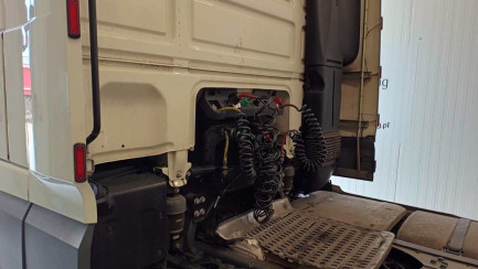 Zdjęcie przedmiotu: DAF XF 480 E6 21.0t FT Space Cab