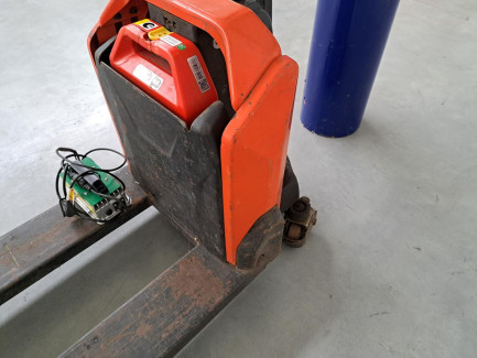 Zdjęcie przedmiotu: BT Tyro LHE130 Electric Pallet Truck