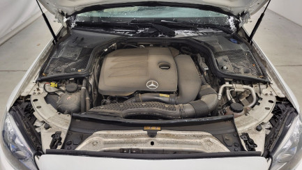 Zdjęcie przedmiotu: Mercedes-benz C 200 4MATIC 9G-TRONIC