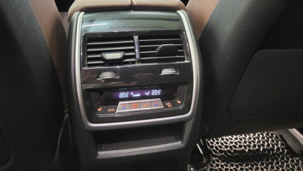Zdjęcie przedmiotu: BMW X6 xDrive30d mHEV sport-aut