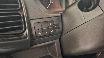 Zdjęcie przedmiotu: LAIKA KOSMO E6d-F 3.5t F510 Alkowa