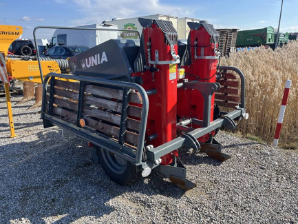 Zdjęcie przedmiotu: Картоплесаджалка дворядна UNIA KORA 2W