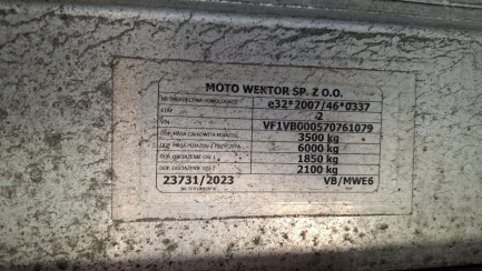 Zdjęcie przedmiotu: Renault Master FWD 2.3 dCi E6 3.5t L3H1 Extra S&S+E Oświadczenie o utracie DR Brak kluczy