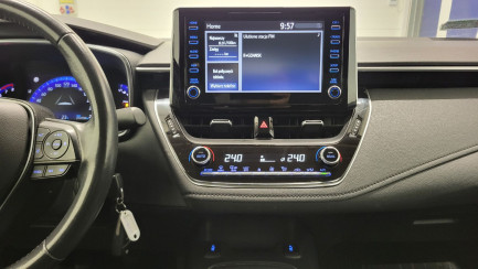 Zdjęcie przedmiotu: Toyota Corolla 1.6 Comfort