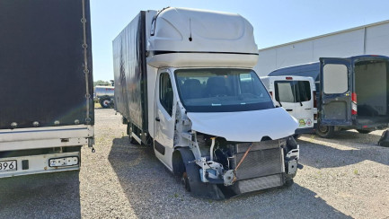 Zdjęcie przedmiotu: Renault Master FWD 2.3 dCi E6 3.5t L3H1 Extra S&S+E Oświadczenie o utracie DR Brak kluczy