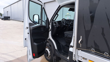 Zdjęcie przedmiotu: Iveco DAILY HI-MATIC E6e 7.2t