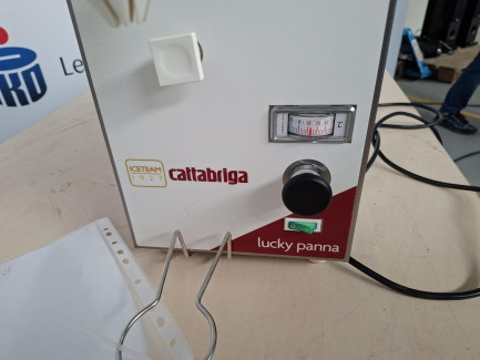 Zdjęcie przedmiotu: Automat do bitej śmietany CATTABRIGA Lucky Panna K