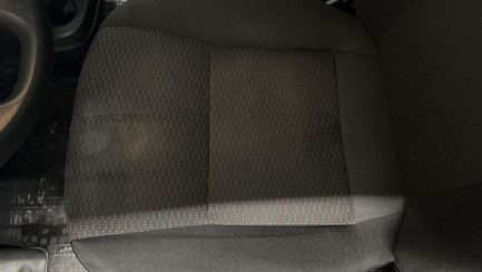 Zdjęcie przedmiotu: Citroen Jumper 35 2.2 BlueHDi E6.2 3.5t L4H2 Control
