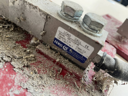 Zdjęcie przedmiotu: Електронна система зважування для кормозмішувачів ZUPTOR PRO