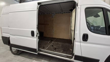 Zdjęcie przedmiotu: Opel Movano Heavy 2.2 Diesel E6d 3.5t L3H2