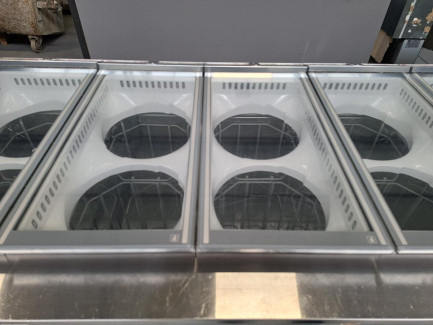 Zdjęcie przedmiotu: Холодильна вітрина для морозива IFI S.p.A. TAVULLIA PANORAMA 12F DL