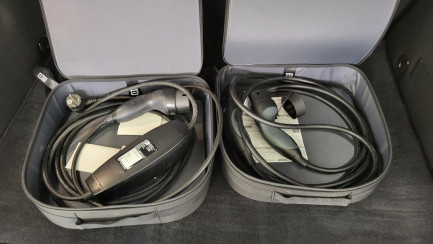 Zdjęcie przedmiotu: Mercedes-benz EQA 300 66.5kWh 4-Matic AMG Line
