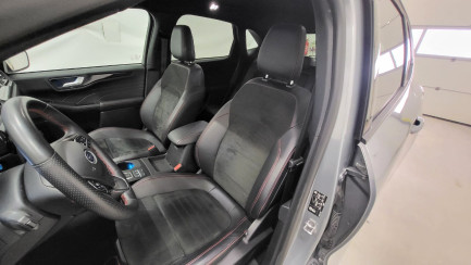 Zdjęcie przedmiotu: Ford Kuga 2.5P PHEV FWD ST-Line X