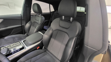 Zdjęcie przedmiotu: Audi Q8 55 TFSI mHEV Quattro Tiptronic