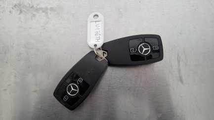 Zdjęcie przedmiotu: MERCEDES-BENZ/IGLOPOL SPRINTER E6 3.5t