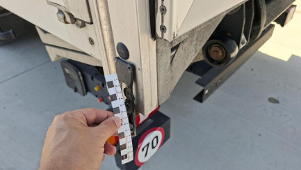 Zdjęcie przedmiotu: Iveco DAILY HI-MATIC E6e 7.2t