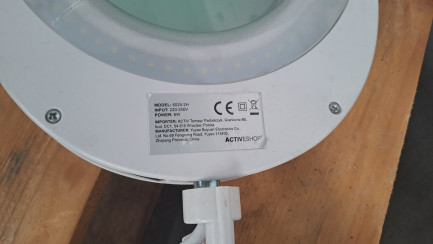 Zdjęcie przedmiotu: Настільна лампа Lupa Elegante 6025 60 LED SMD 5D, 10 шт.
