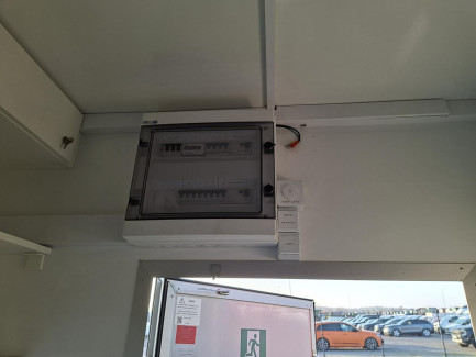 Zdjęcie przedmiotu: PRZYCZEPA GASTRONOMICZNA ZP352 TRAILERS