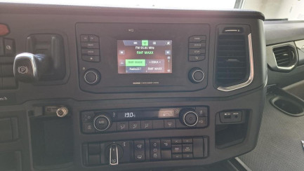 Zdjęcie przedmiotu: SCANIA R450 E6 20.1t LA 4x2 NA