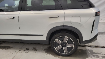 Zdjęcie przedmiotu: JAECOO J7 1.6 T-GDI Offroad AWD DCT