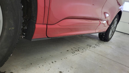 Zdjęcie przedmiotu: Ford Kuga 2.5 FHEV FWD ST-Line X Błędny wpis mocy silnika w DR