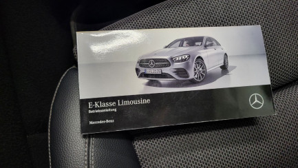 Zdjęcie przedmiotu: Mercedes-benz E 220 d