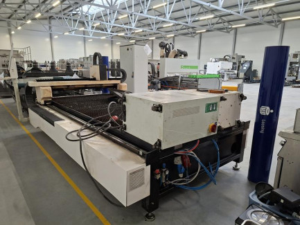 Zdjęcie przedmiotu: Волоконні лазерні різаки CORMAK LF3015EP4