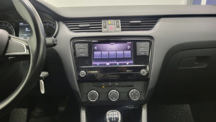 Zdjęcie przedmiotu: Skoda Octavia 1.6 TDI Active
