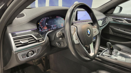 Zdjęcie przedmiotu: BMW 730d xDrive mHEV sport-aut