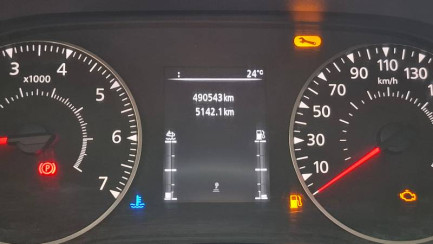 Zdjęcie przedmiotu: Renault Master FWD 2.3 dCi E6 3.5t L3H1 Pack Clim S&S+E Oświadczenie o utracie DR