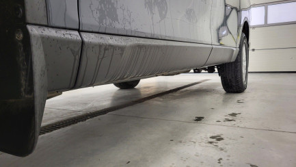 Zdjęcie przedmiotu: Ssangyong Musso Grand 2.2 e-XDi Sapphire 4WD aut