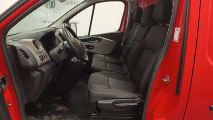 Zdjęcie przedmiotu: Renault Trafic 1.6 dCi E6 3.1t L2H1P2 Pack Clim