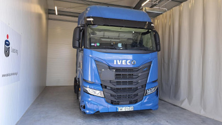 Zdjęcie przedmiotu: Iveco STRALIS E6d 18.0t LNG