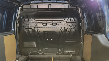 Zdjęcie przedmiotu: Ford Transit Connect 1.5 EcoBlue Euro 6 1498ccm - 100KM L2 Trend