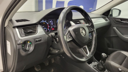 Zdjęcie przedmiotu: Skoda Rapid 1.0 TSI Ambition Lack of documentation for the gas installation