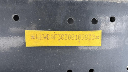 Zdjęcie przedmiotu: KAESSBOHRER MEGA Dropside