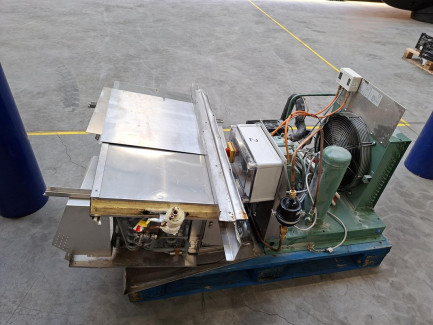 Zdjęcie przedmiotu: COMPONENTS OF A COLD STORAGE UNIT WITH A LILLNORD REFRIGERATION UNIT