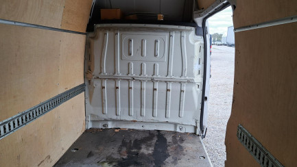 Zdjęcie przedmiotu: Peugeot BOXER 435 2.2 BlueHDi E6.2 3.5t L3H3 Pro