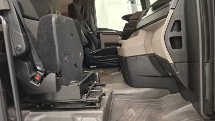 Zdjęcie przedmiotu: MAN TGX E6 26.0t BL-SA(GX)