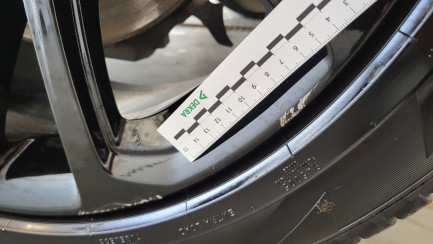 Zdjęcie przedmiotu: LAND ROVER Discovery V 3.0 D250 mHEV S