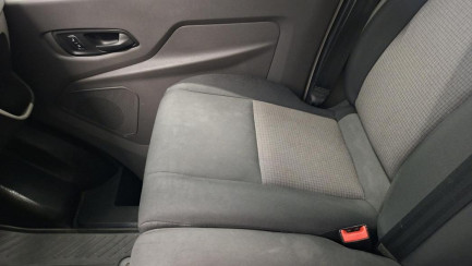 Zdjęcie przedmiotu: Ford Transit 2.0 TDCi DPF E6.2 3.5t L2H2 Ambiente