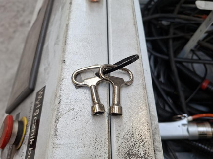 Zdjęcie przedmiotu: Ręczna spawarka laserowa HEROLASER ML-WF-S01-1500W