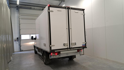 Zdjęcie przedmiotu: MERCEDES-BENZ/IGLOPOL SPRINTER E6 3.5t