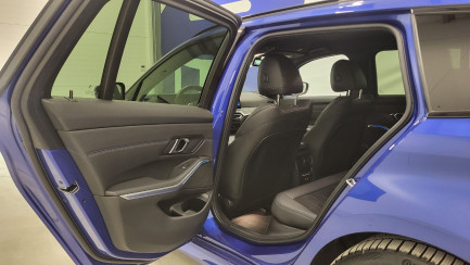 Zdjęcie przedmiotu: BMW 330e PHEV xDrive M Sport sport-aut