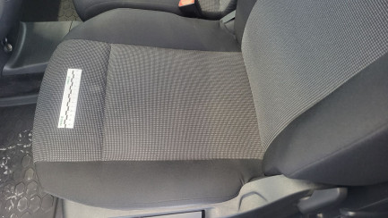 Zdjęcie przedmiotu: Opel Combo Basic E Cargo