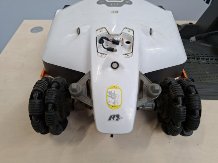 Zdjęcie przedmiotu: MAMMOTION LUBA 2 AWD 5000X mowing robot