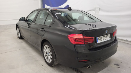 Zdjęcie przedmiotu: BMW 318i GPF Advantage aut