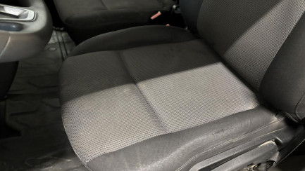 Zdjęcie przedmiotu: Renault Master FWD 2.3 dCi E6d 3.5t L3H3 Pack Clim S&S+E