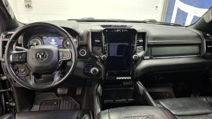 Zdjęcie przedmiotu: RAM 1500 5.7 V8 E6 3.5t Crew Limited Chrome AWD